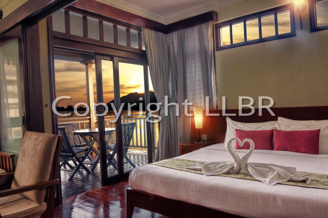 Langkawi Lagoon Beach Resort Pantai Cenang  Exterior foto